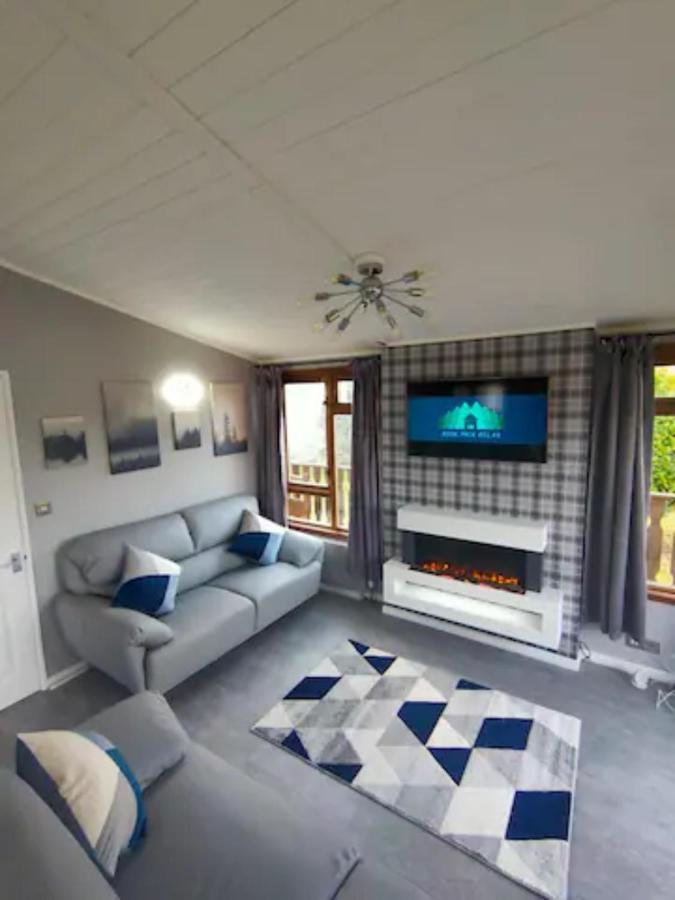 4 Bed Luxury Lodge With Hot Tub Near Lake District Warton Eksteriør billede
